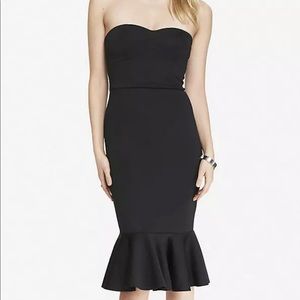 BN EXPRESS BLACK STRAPLESS SCUBA FLOUNCE DRESS SZ4